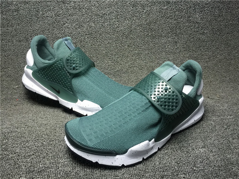 Super Max Perfect Nike Sock Dart  Shoes (98%Authentic)--007